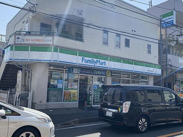 【周辺】ファミリーマート横浜南高校前店まで約60ｍ【R3.3/18撮影】