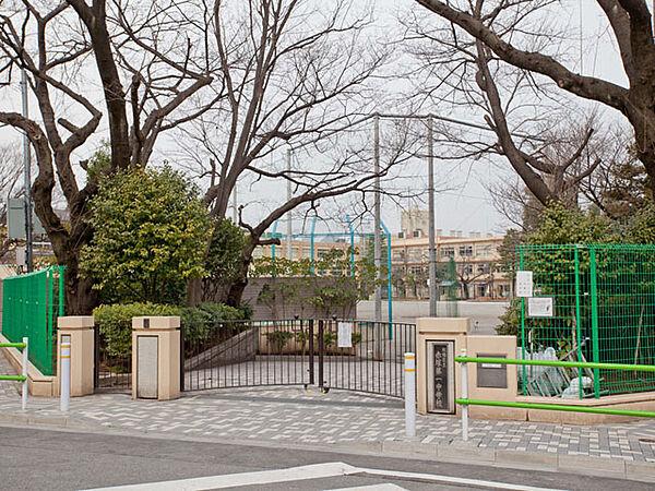 【周辺】板橋区立赤塚第一中学校　徒歩20分