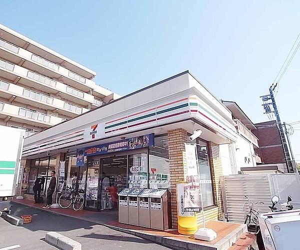 【周辺】セブンイレブン田中上古川町店まで150m 北大路通り沿いにあります。駐車場も完備