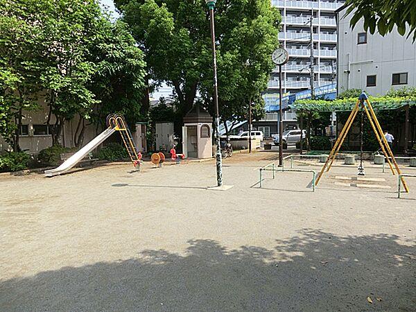 【周辺】西小岩二丁目児童遊園　600ｍ