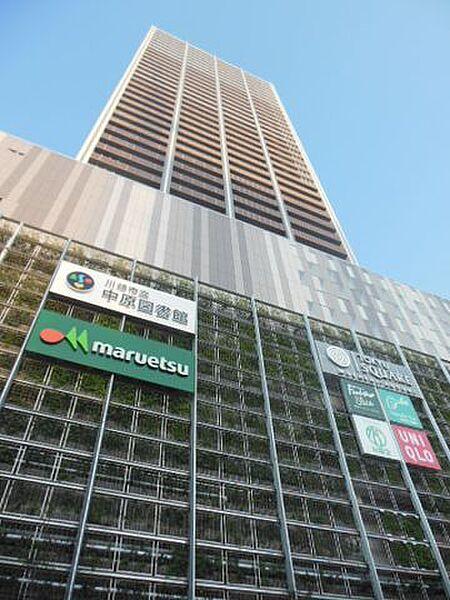 【周辺】武蔵小杉東急スクエア 徒歩9分。ショッピングセンター 680m