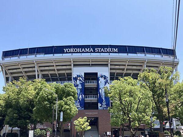 【周辺】横浜スタジアム 380m