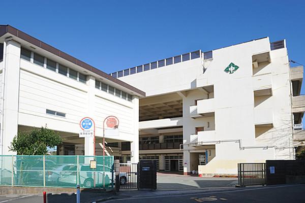 【周辺】中学校横浜市立森中学校まで1471ｍ