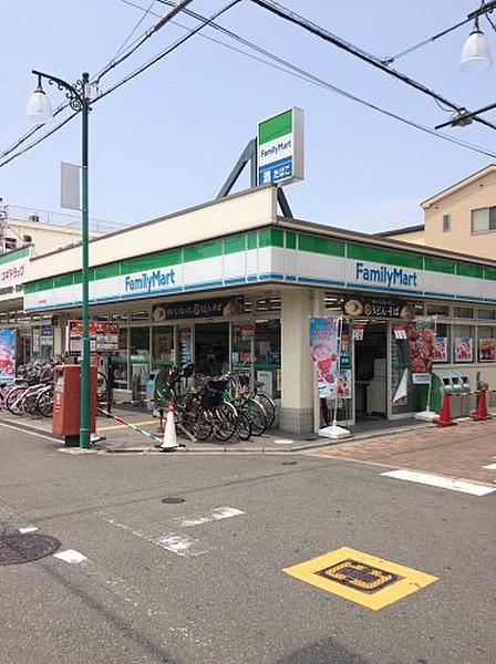【周辺】コンビニエンスストアファミリーマート 大和田駅前店まで314ｍ