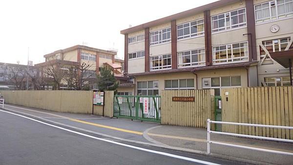 【周辺】奈良市立大宮小学校まで徒歩約11分（約845ｍ）