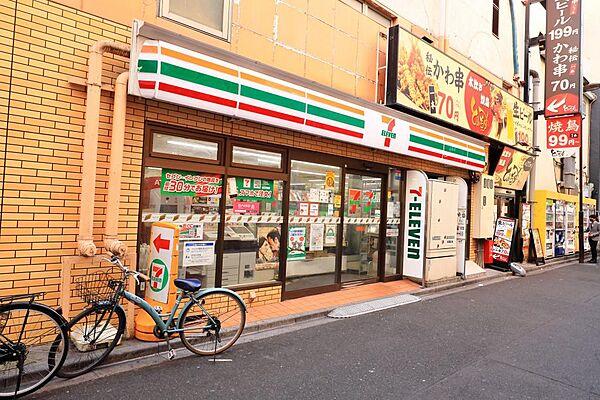 【周辺】徒歩約3分の立地に「セブンイレブン秋葉原昭和通り店」があります。
