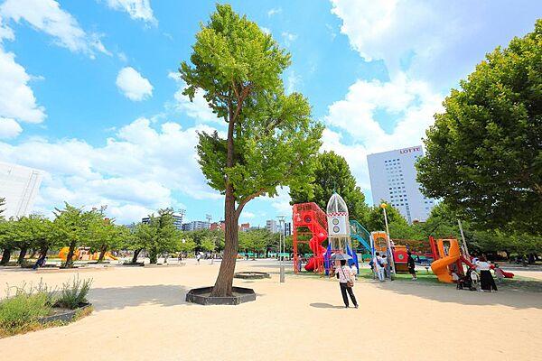 【周辺】徒歩約10分の立地に「錦糸公園」があります。