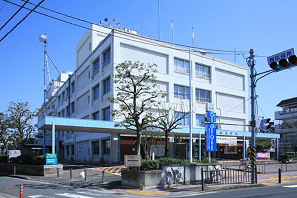 【周辺】横浜市西区役所 651m