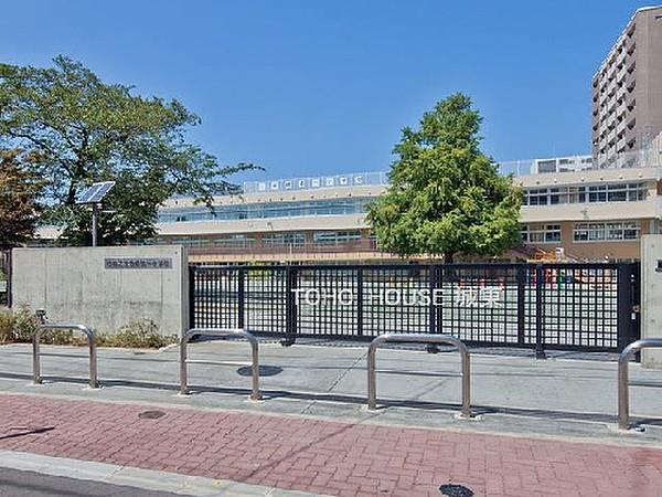 【周辺】周辺環境-小学校(110m)板橋区立板橋第一小学校