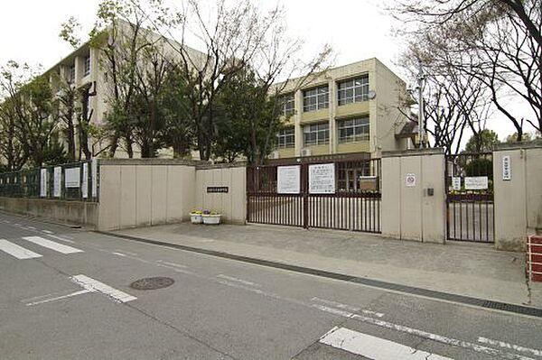 【周辺】【中学校】尼崎市立武庫東中学校まで708ｍ