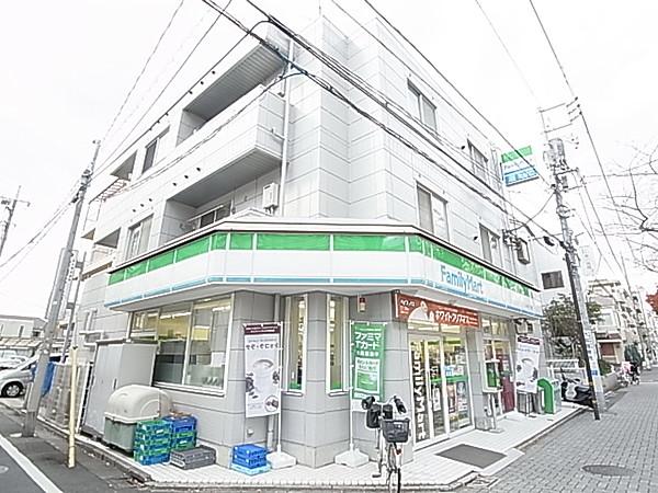 【周辺】ファミリーマート 大谷田三丁目店（75m）