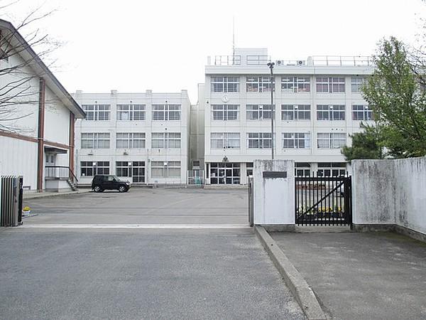 【周辺】仙台市立折立中学校までの距離1480m