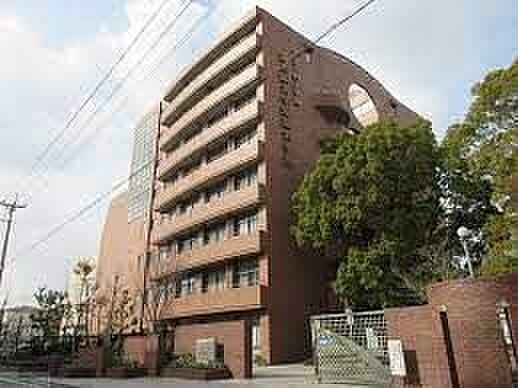 【周辺】私立東大阪大学短期大学部 徒歩32分。 2490m
