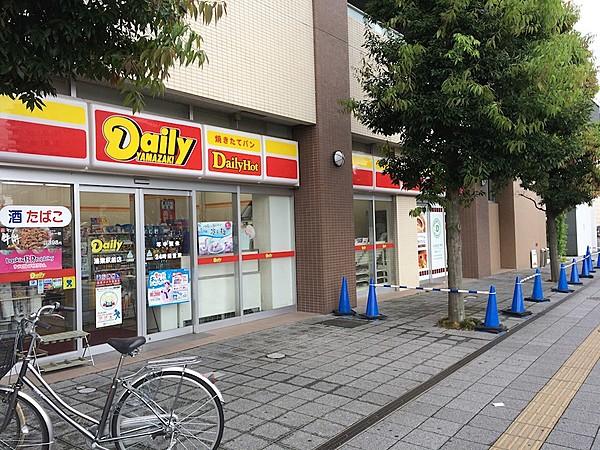 【周辺】デイリーヤマザキ 鴻巣駅前店（1022m）