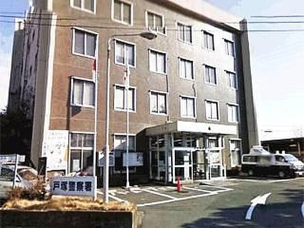 【周辺】戸塚警察署 徒歩10分。 730m
