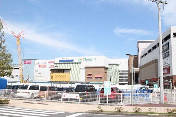 【周辺】ショッピングセンター「福屋広島駅前店まで3217ｍ」