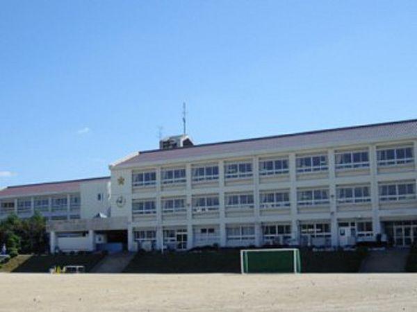 【周辺】小学校「東広島市立西条小学校まで737ｍ」