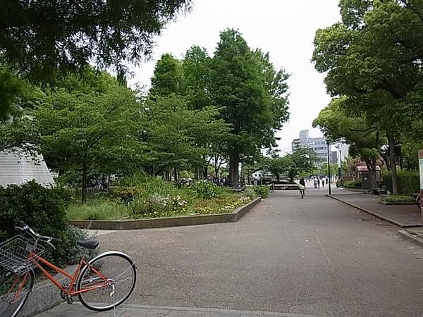 【周辺】【公園】湊川公園まで170ｍ