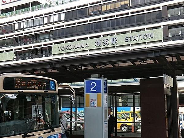 【地図】ビッグターミナル「横浜駅」利用可能！9路線以上利用可能で通勤・通学大変便利です。大型商業施設多数