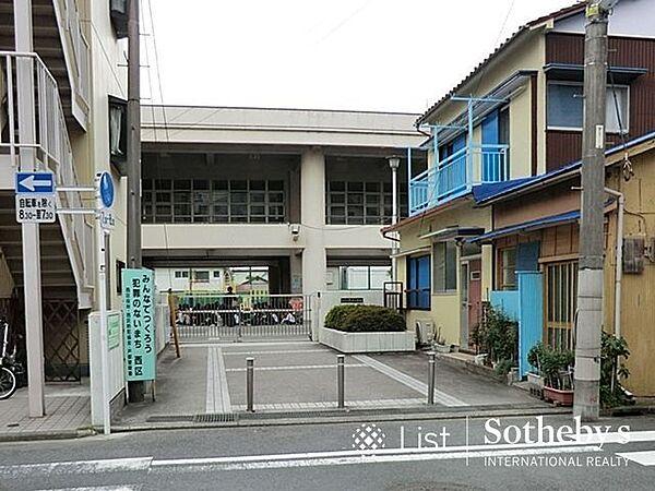 【周辺】横浜市立平沼小学校 徒歩2分。 140m