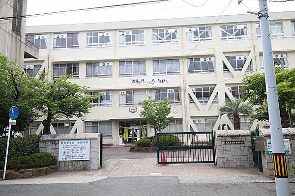 【周辺】広島市立観音中学校
