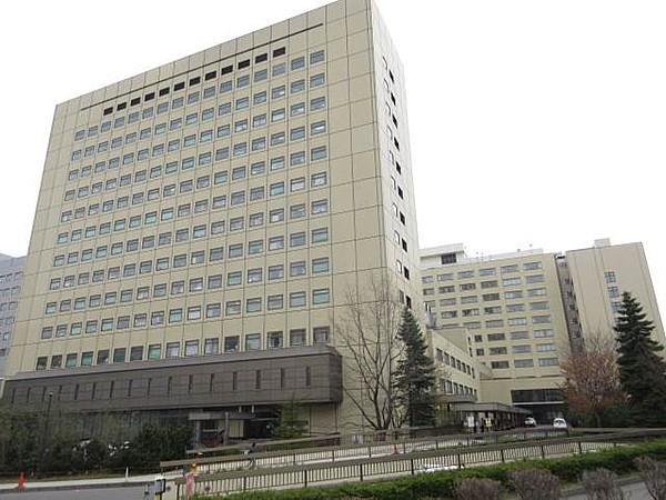 【周辺】札幌医科大学附属病院 847m
