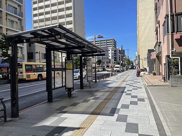 【周辺】通勤・通学に便利なバス停が目の前（50m）！