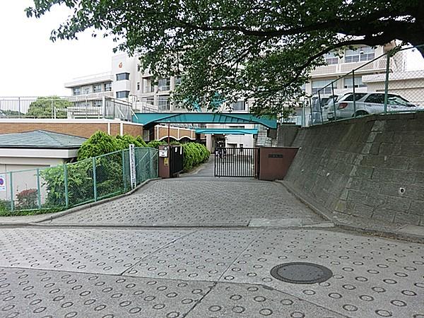 【周辺】横浜市立権太坂小学校　約360m