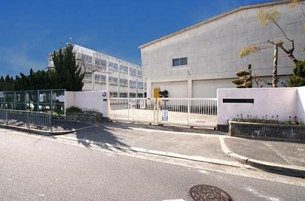 【周辺】【小学校】堺市立東深井小学校まで308ｍ