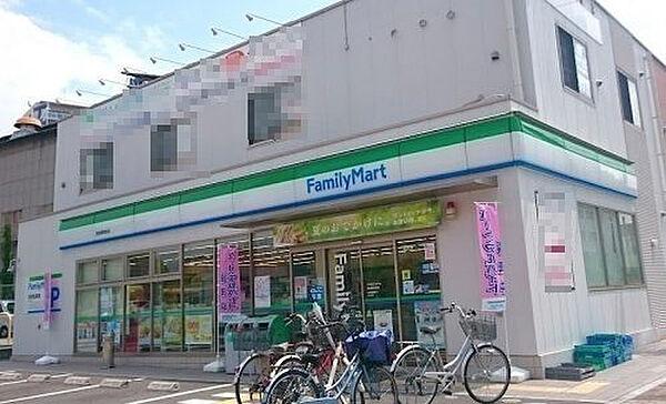 【周辺】【コンビニエンスストア】ファミリーマート　南海堺駅前店まで466ｍ