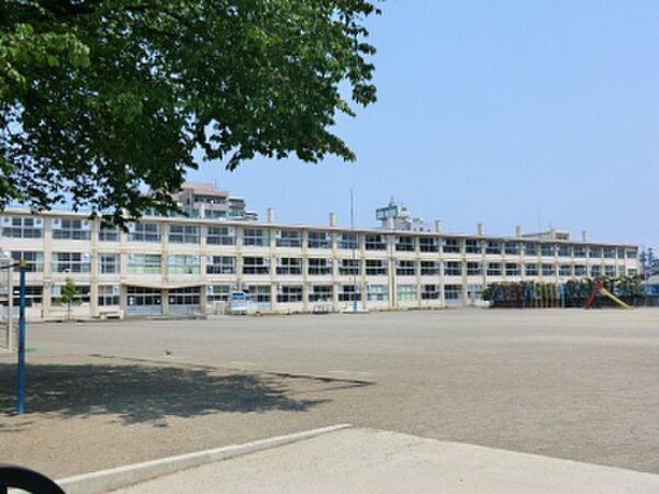 【周辺】【小学校】宇都宮市立簗瀬小学校まで821ｍ