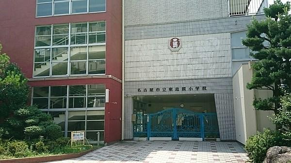 【周辺】東志賀小学校 徒歩 約9分（約650m）