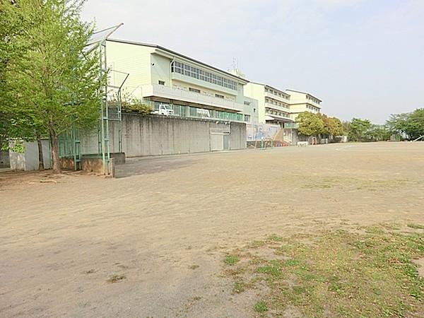【周辺】飯山小学校　1400ｍ