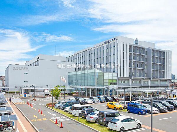 【周辺】【厚木市立病院】1100ｍ　大きな病院でとてもきれいです。病院前駐車場はとても広いです。