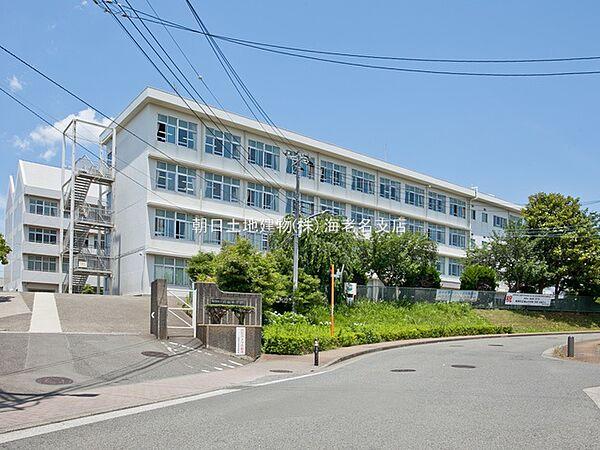 【周辺】綾瀬市立城山中学校