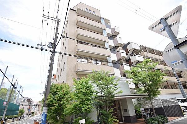 【外観】神戸市兵庫区大開通　中古マンション。