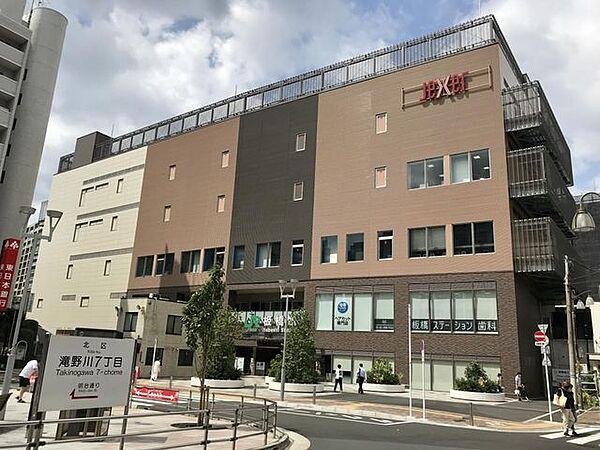 【周辺】板橋駅(JR 埼京線) 徒歩6分。 450m