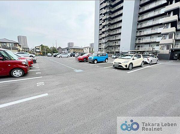 【駐車場】平置駐車場100％設置（車種には制限がございます。）