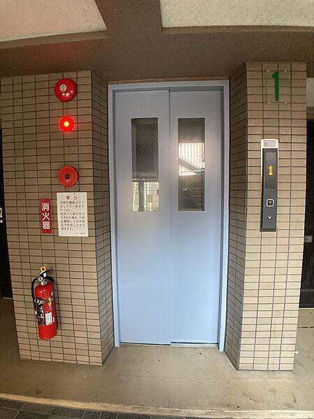 【周辺】共用部　エレベーター 5m