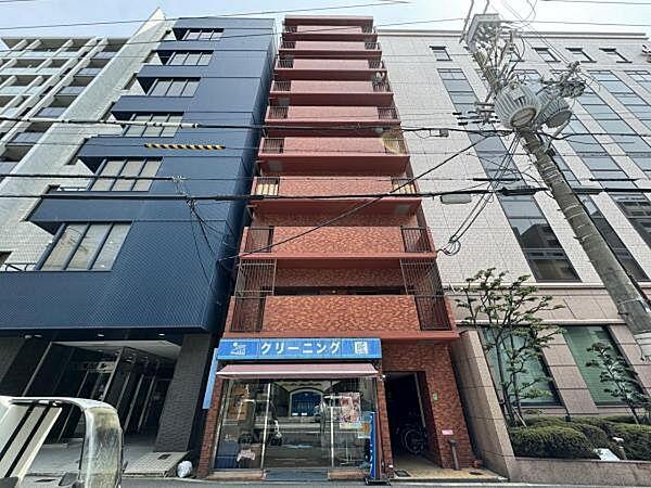 【外観】≪外観≫ 昭和57年3月築の10階建てマンションです。総戸数24戸の小コミュニティです。