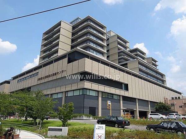 【周辺】兵庫県立尼崎総合医療センターの外観