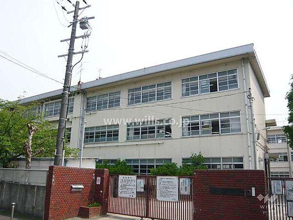 【周辺】武庫東小学校[公立]の外観