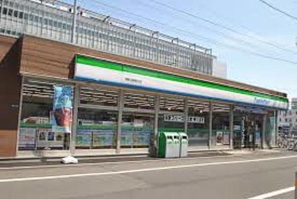 【周辺】ファミリーマート西橋本二丁目店 90m