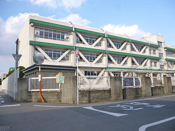 【周辺】【中学校】茨木市立南中学校まで552ｍ