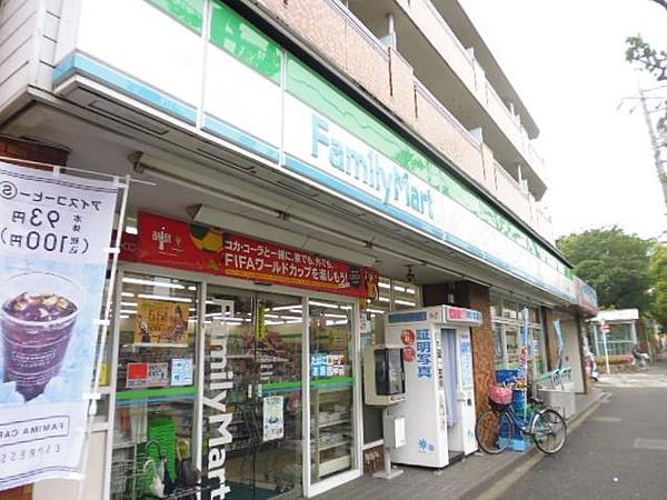 【周辺】コンビニエンスストアファミリーマート　新桜台店まで191ｍ