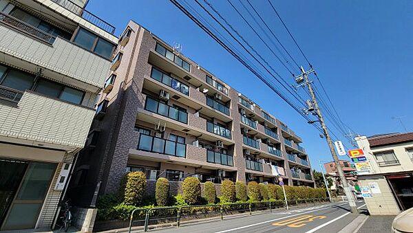 【外観】地下鉄千代田線「北綾瀬」駅徒歩7分の住居専用地域内のマンションです