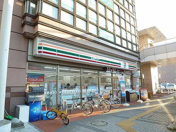 【周辺】セブンイレブン 長野駅東口店（170m）