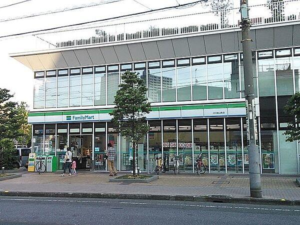 【周辺】ファミリーマート川口金山町店 徒歩5分。 360m