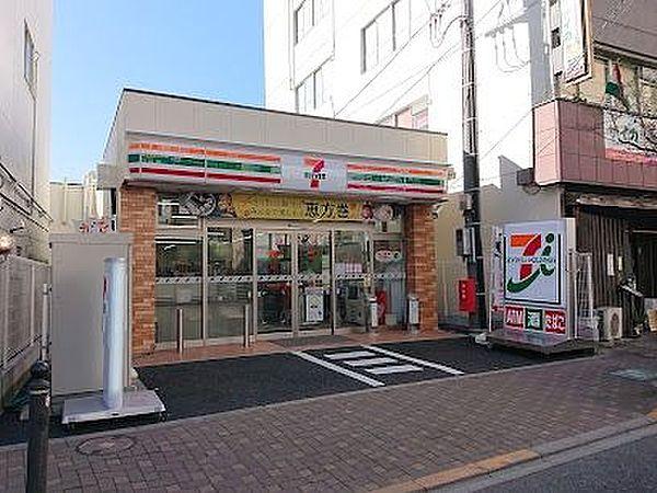 【周辺】セブンイレブン東武練馬駅西店 徒歩3分。 220m