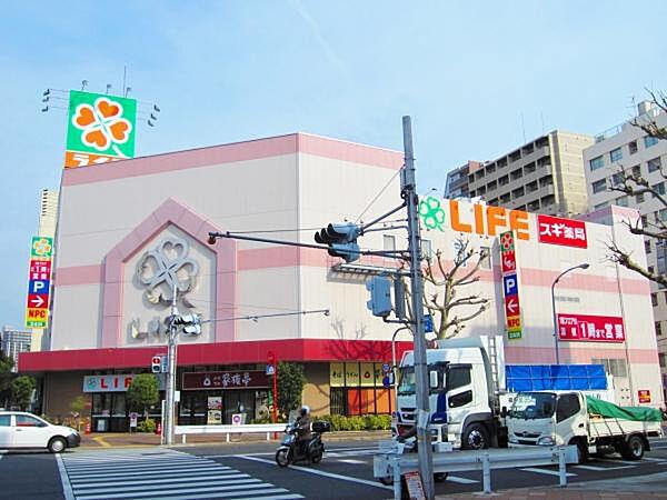 【周辺】【ドラッグストア】スギ薬局 神戸駅前店まで385ｍ